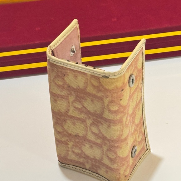 Dior key holder with Number 2 - Picture 10 of 15